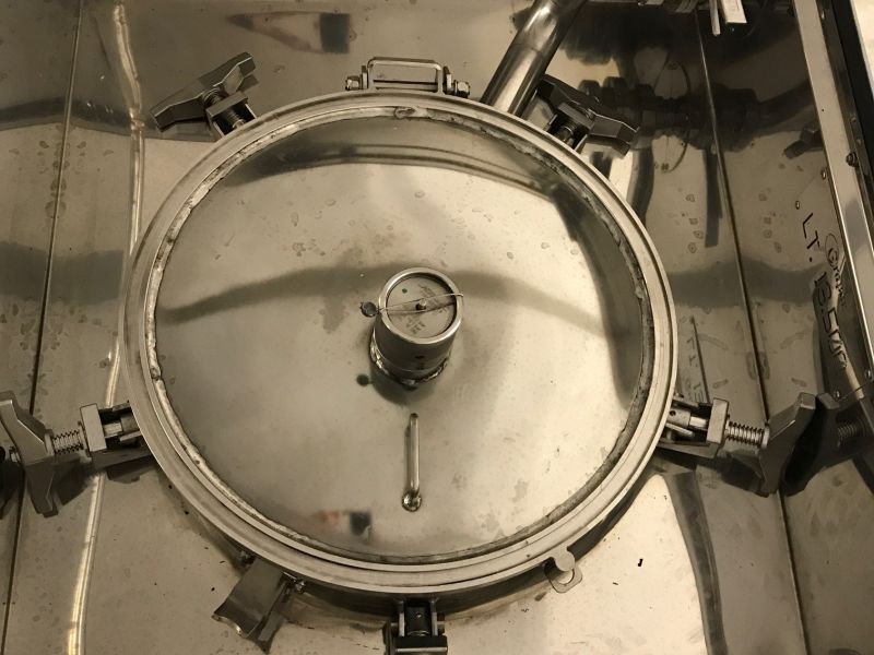 Cisterna na potraviny s přípravou pro ohřev