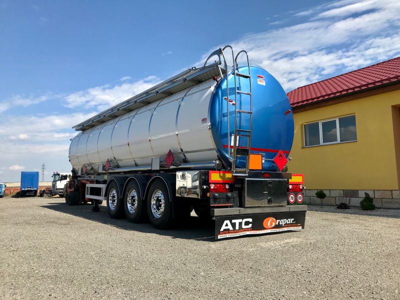 Tlaková cisterna na potraviny s výbavou ADR A3 LGBF