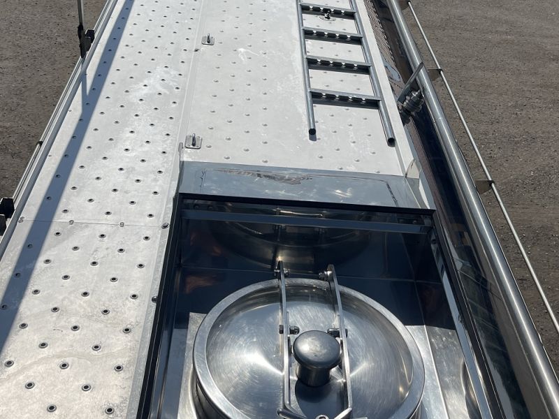 Cisterna na potraviny 08-2011 po opravě