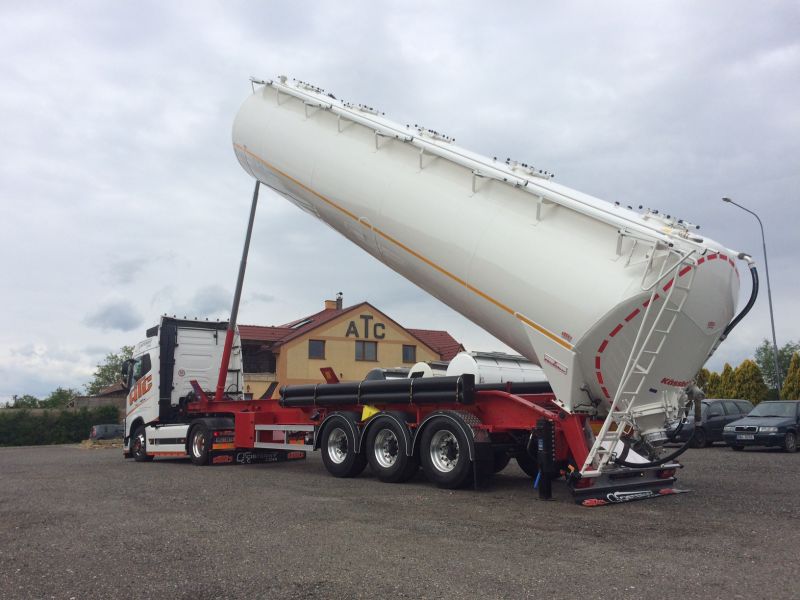 Sklápěcí silo na potraviny